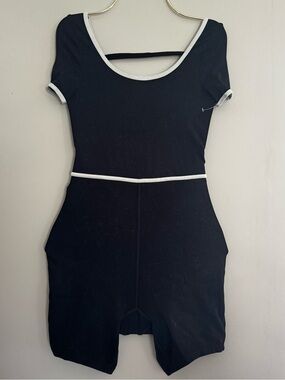 Rue21 White Black Contrast Trim Romper Balletcore Athleisure XS Gym Streetwear